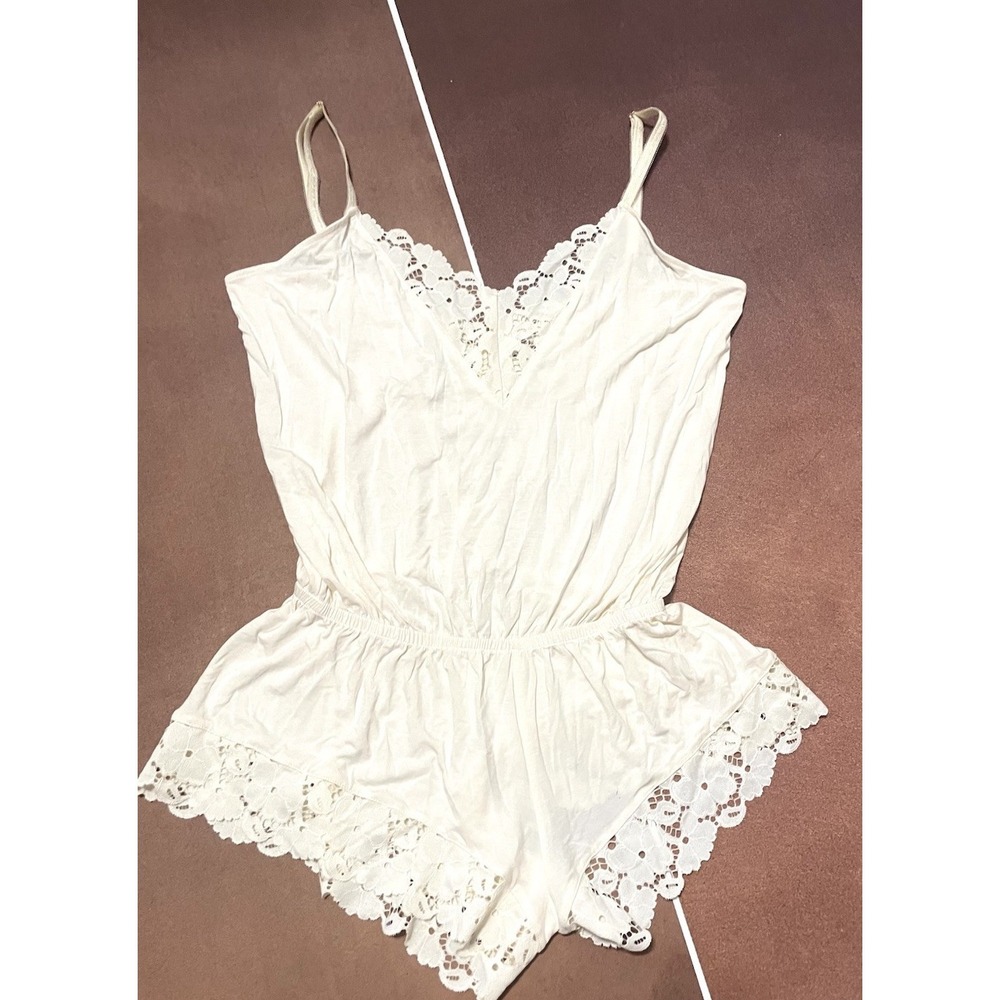 EBERJEY $138 Ivory Naya Lace Teddy Romper Sleepwear Size XS Soft Comfort Elegant - Picture 4 of 15